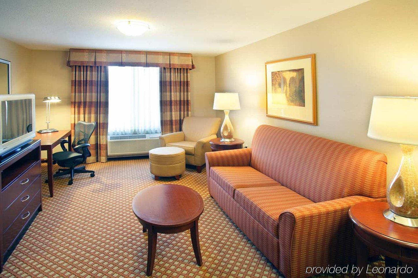 Hilton Garden Inn Omaha West Room photo